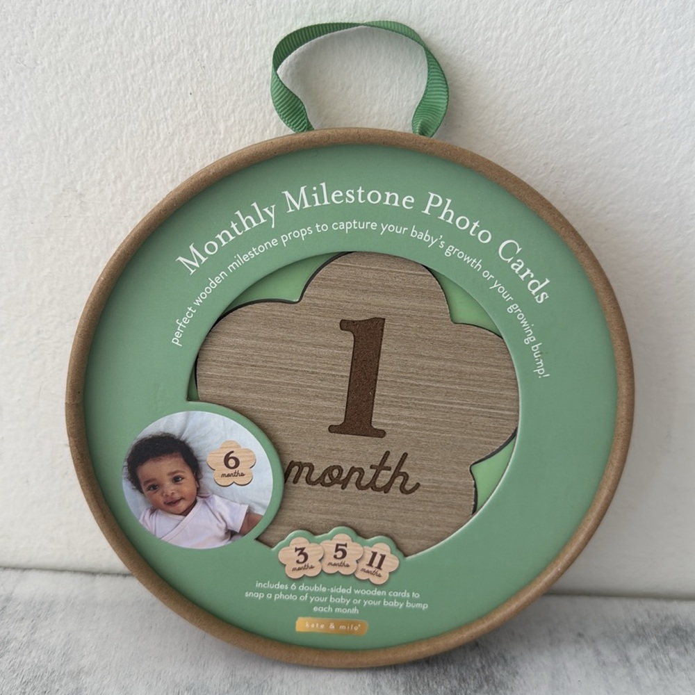 Kate & Milo Monthly Milestone Photo Cards - Picture 5 of 5